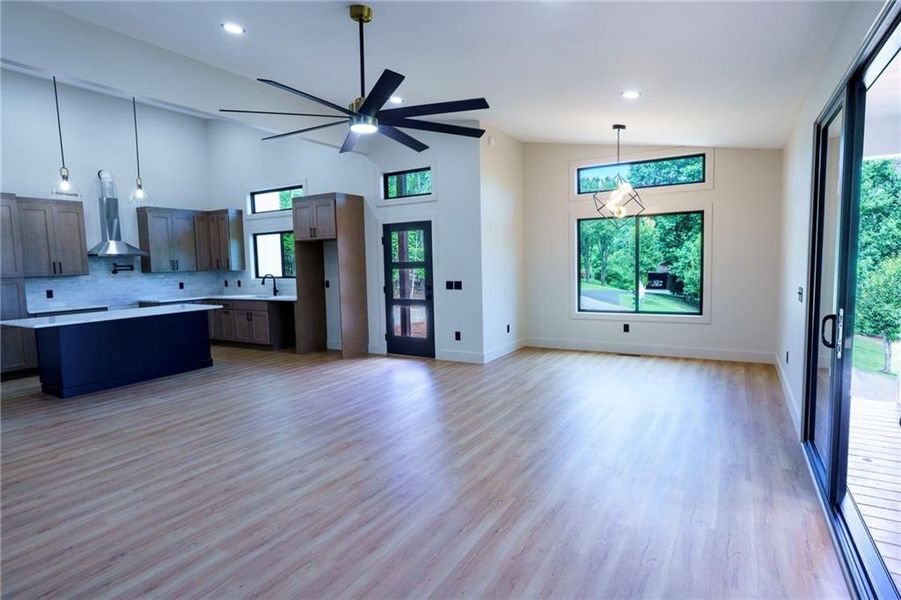 Spacious, unfurnished interior of a new home in , Blairsville (Image 27).