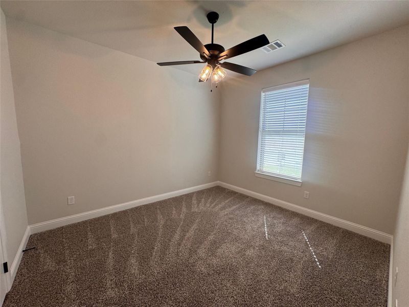 Spacious, unfurnished interior of a new home in , College Station (Image 10).