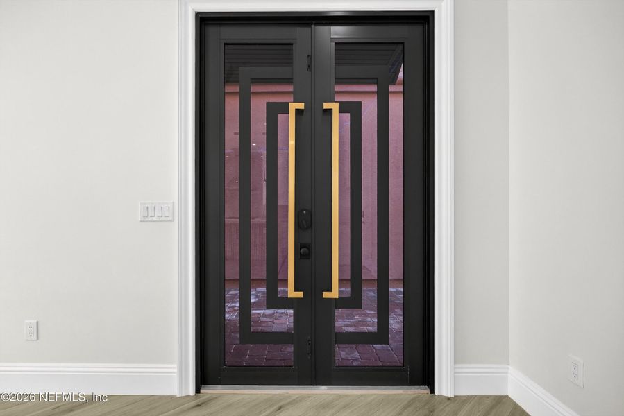 Close-up of interior finishes inside a home in , Jacksonville (Image 20).