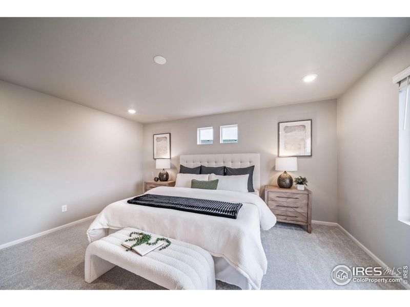Furnished interior view inside a new home in Thompson River Ranch, Johnstown (Image 13).