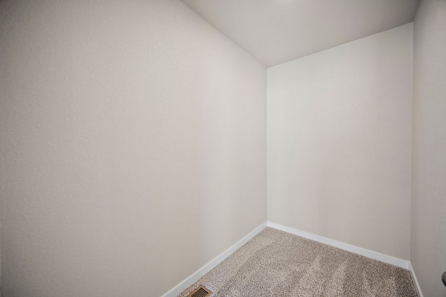 Spacious, unfurnished interior of a new home in Ridge at Lorson Ranch, Colorado Springs (Image 34).