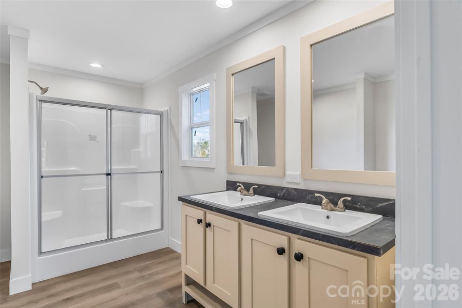 Double vanity and walk-in shower