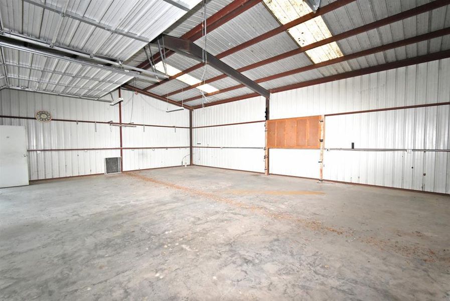 Image 32 of a home in .