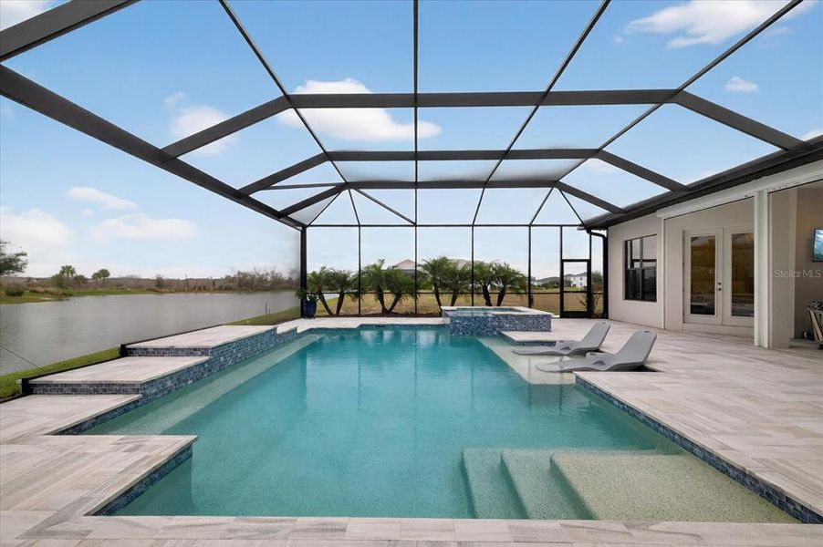 Exterior details and patio area of a home in , Bradenton (Image 38).