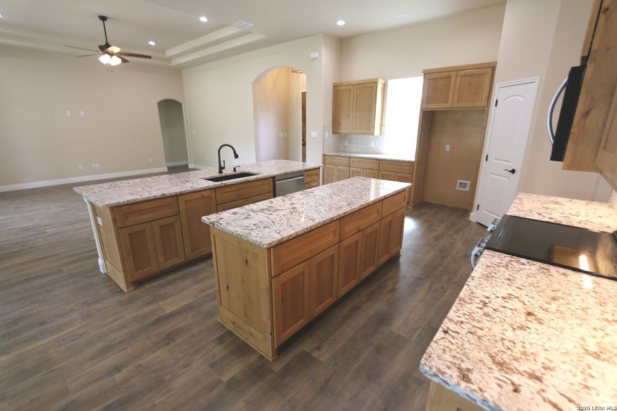 Furnished interior view inside a new home in , Floresville (Image 15).