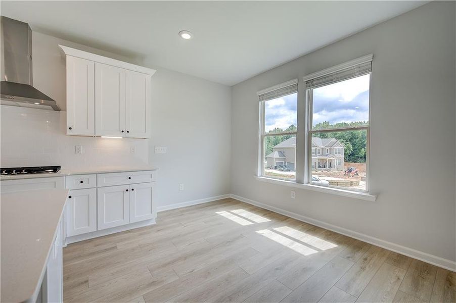 Spacious, unfurnished interior of a new home in Kingston, Locust Grove (Image 16).