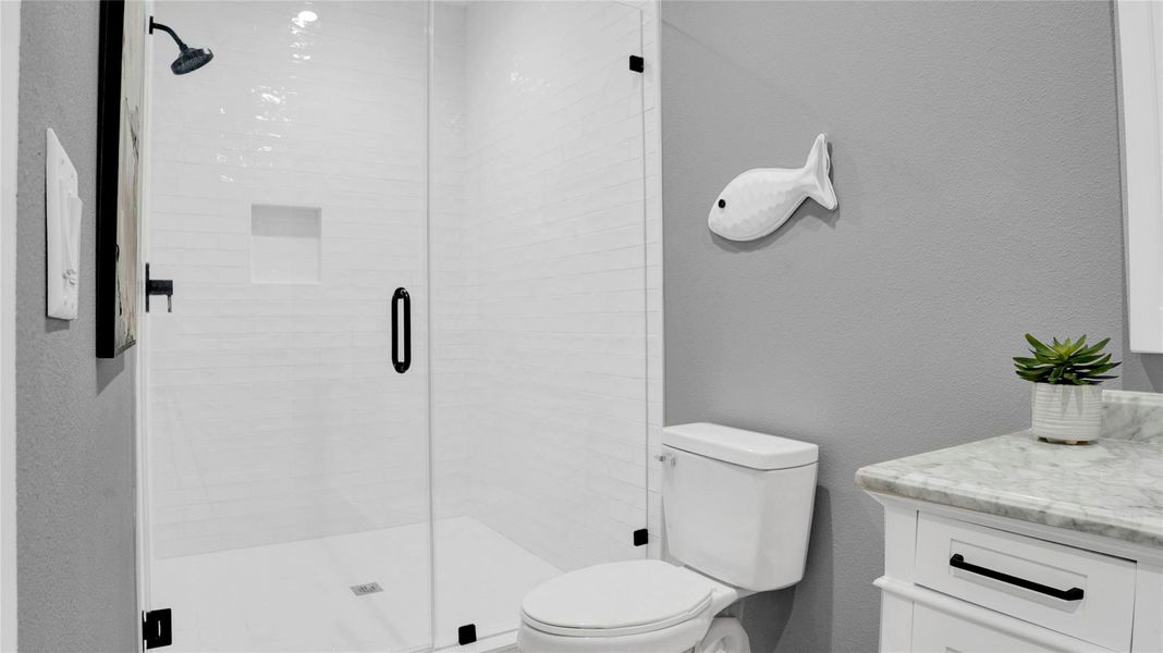 Furnished interior view inside a new home in , Bolivar Peninsula (Image 14).