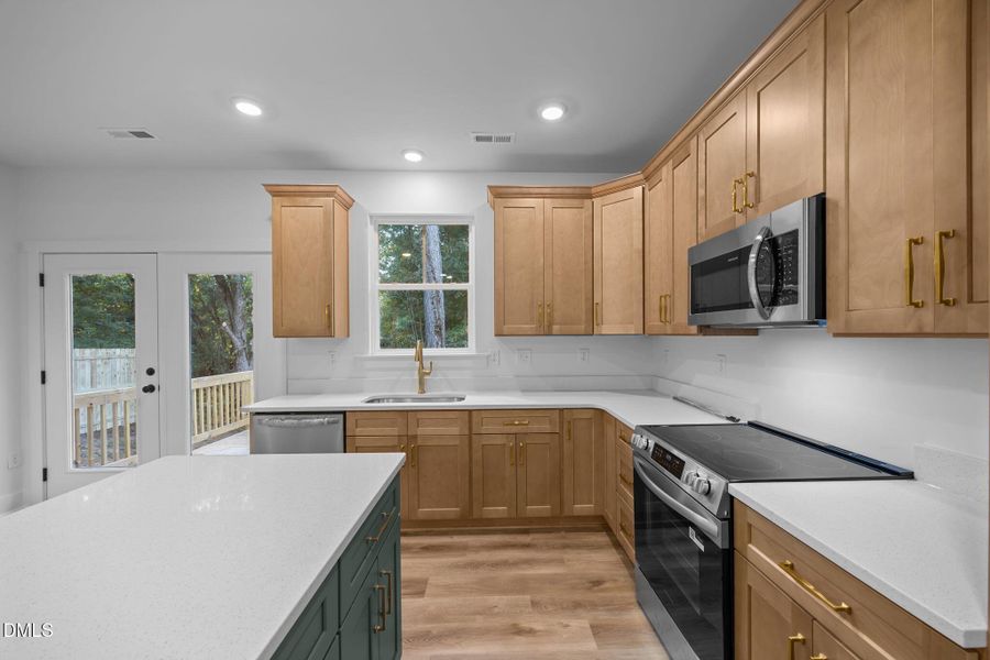 46-web-or-mls-IMG_3347 46-web-or-mls-IMG_3347