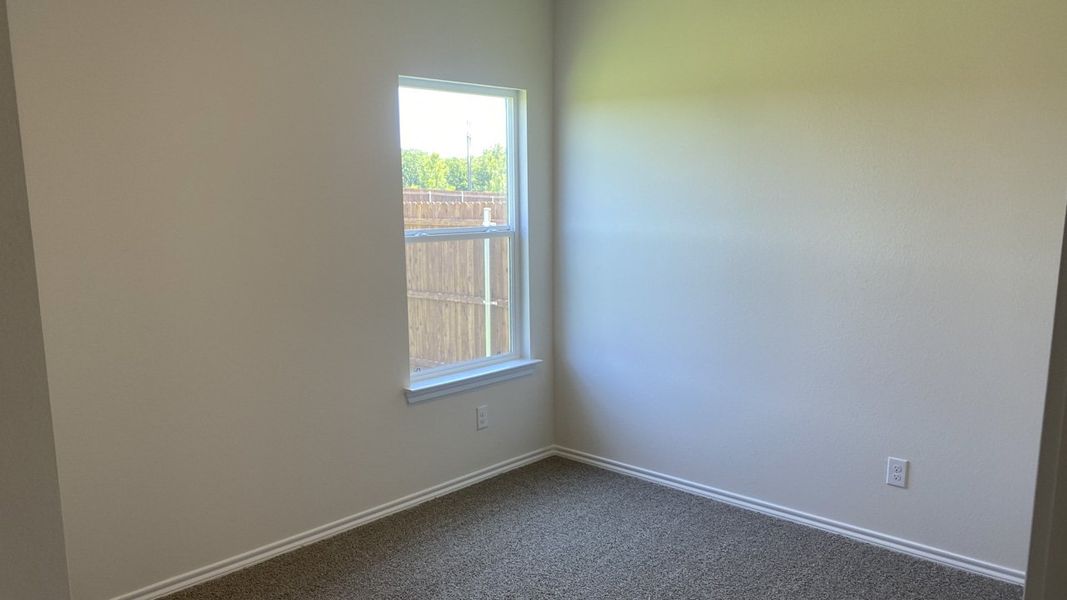 Spacious, unfurnished interior of a new home in Creeks at Burnett Trail, Canton (Image 10).