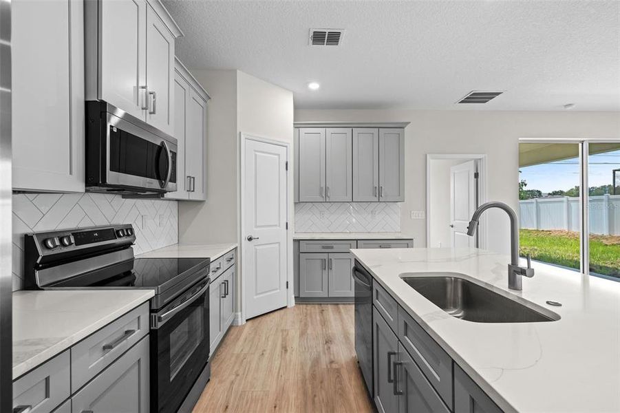 Furnished interior view inside a new home in , Ocala (Image 6).