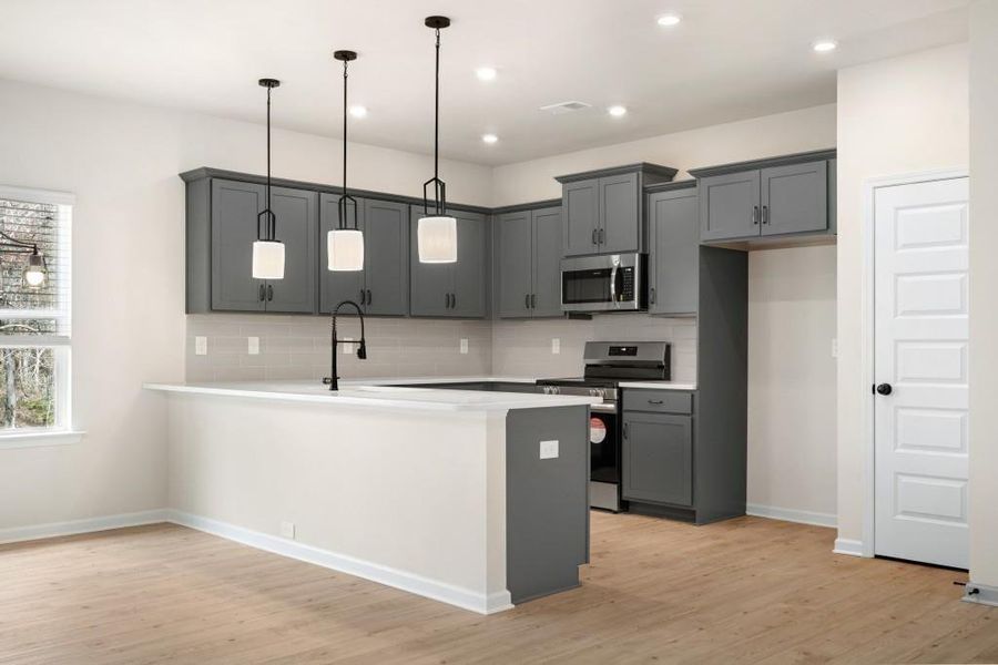 Furnished interior view inside a new home in Fair Oak, Calhoun (Image 8).