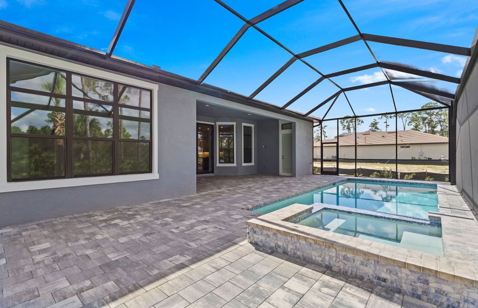 Exterior details and patio area of a home in Terreno, Naples (Image 19).