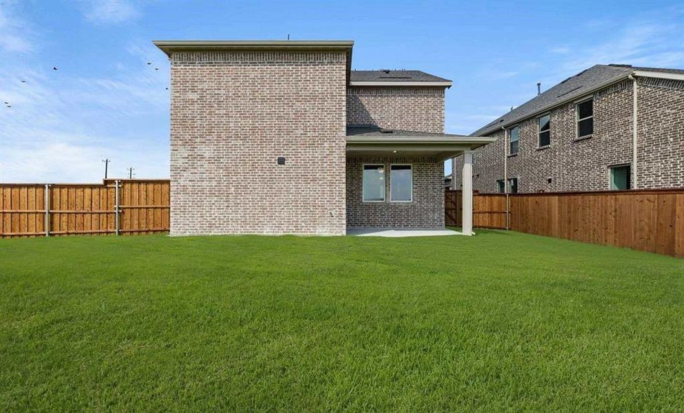 Rear Exterior Design Representative Photo