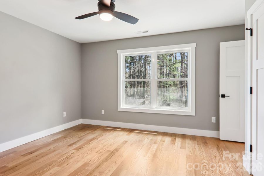 Spacious, unfurnished interior of a new home in , Hendersonville (Image 33).