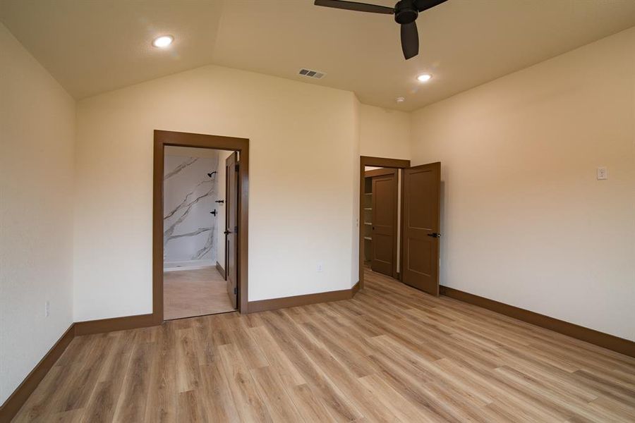Spacious, unfurnished interior of a new home in , Cresson (Image 14).