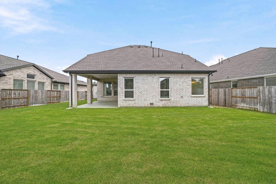 Imagine the space you can create in the oversized backyard!