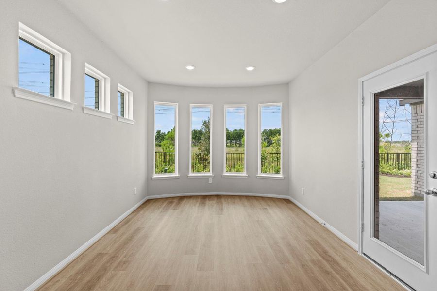 Spacious, unfurnished interior of a new home in Bridgeland, Cypress (Image 28).