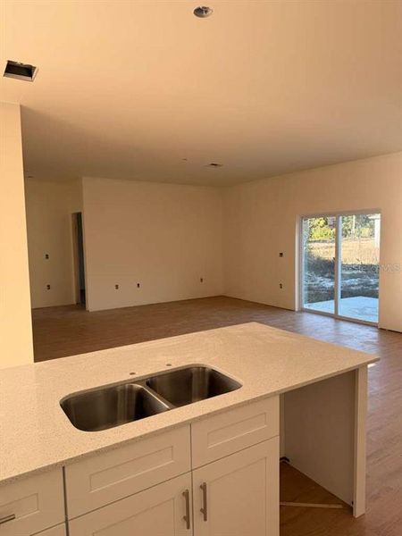 Image 5 of a home in .