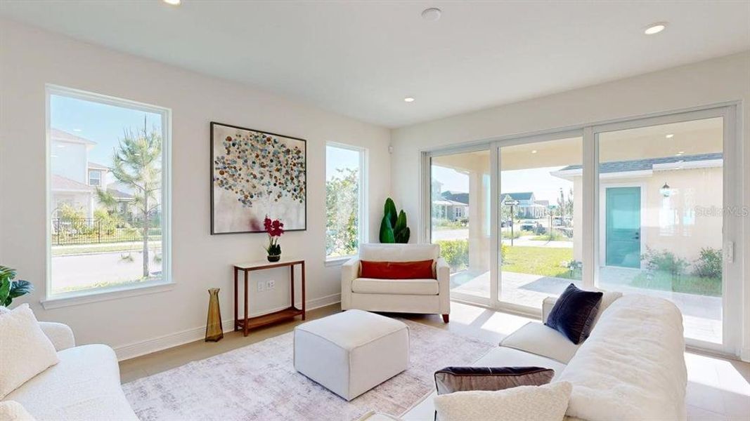 Furnished interior view inside a new home in , Orlando (Image 22).