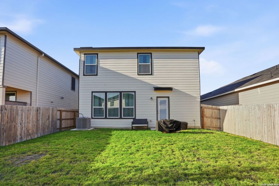 Exterior details and patio area of a home in , San Antonio (Image 22).