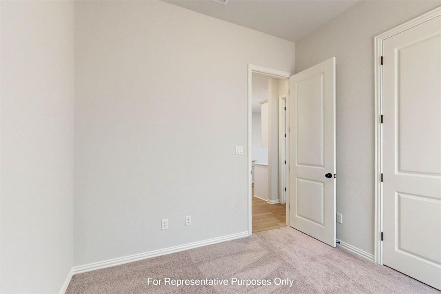 Spacious, unfurnished interior of a new home in Heritage, Dripping Springs (Image 14). Spacious, unfurnished interior of a new home in Heritage, Dripping Springs (Image 14).