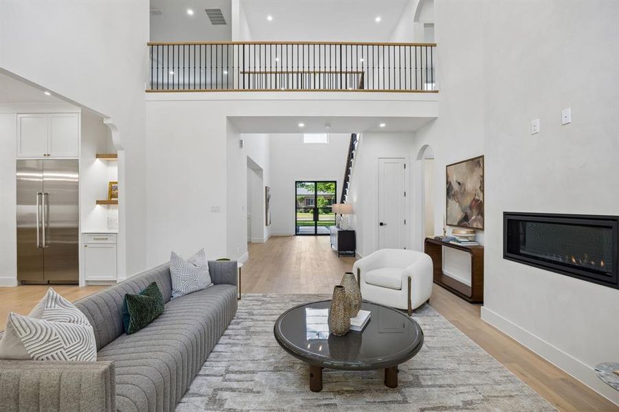 Furnished interior view inside a new home in , Dallas (Image 17).