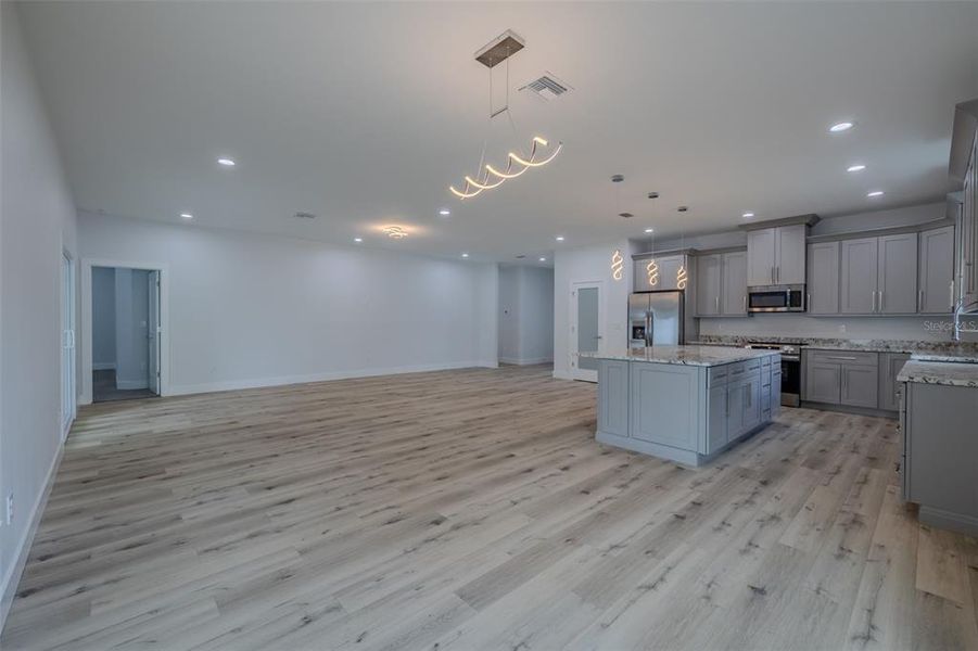 Image 38 of a home in .