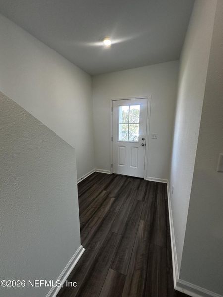 Spacious, unfurnished interior of a new home in , Palm Coast (Image 9).