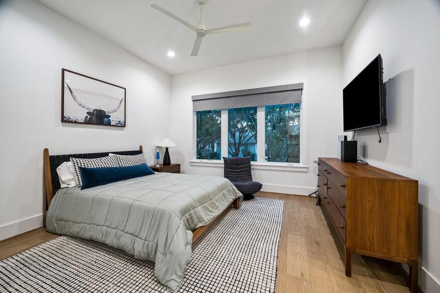 A secondary bedroom.