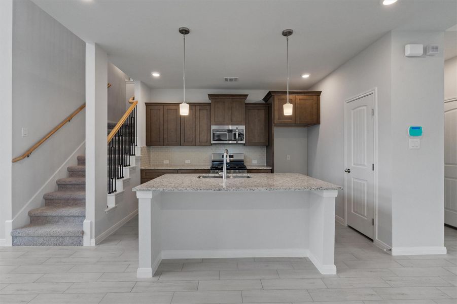 Furnished interior view inside a new home in Morningstar, Georgetown (Image 4).
