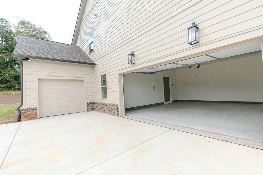 Exterior details and patio area of a home in , Hoschton (Image 35).