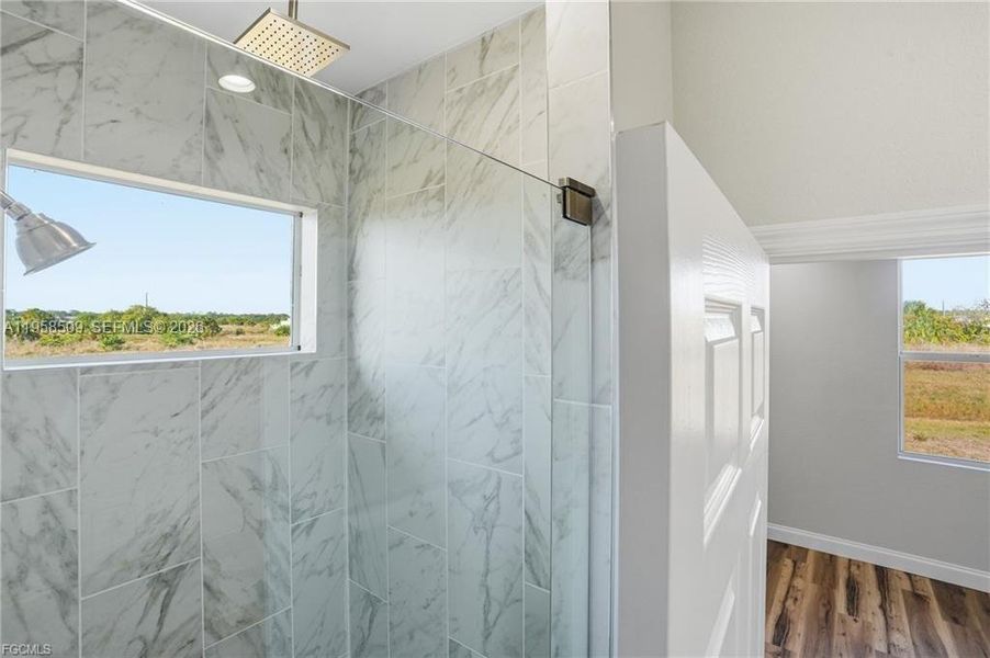 Spacious, unfurnished interior of a new home in , Labelle (Image 28).