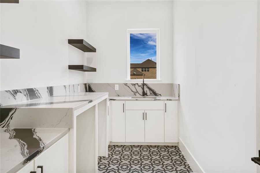Furnished interior view inside a new home in , Heath (Image 32).