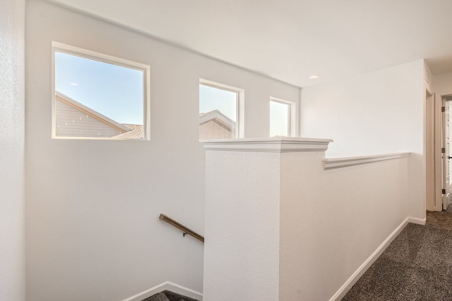 Spacious, unfurnished interior of a new home in The Aurora Highlands, Aurora (Image 28).
