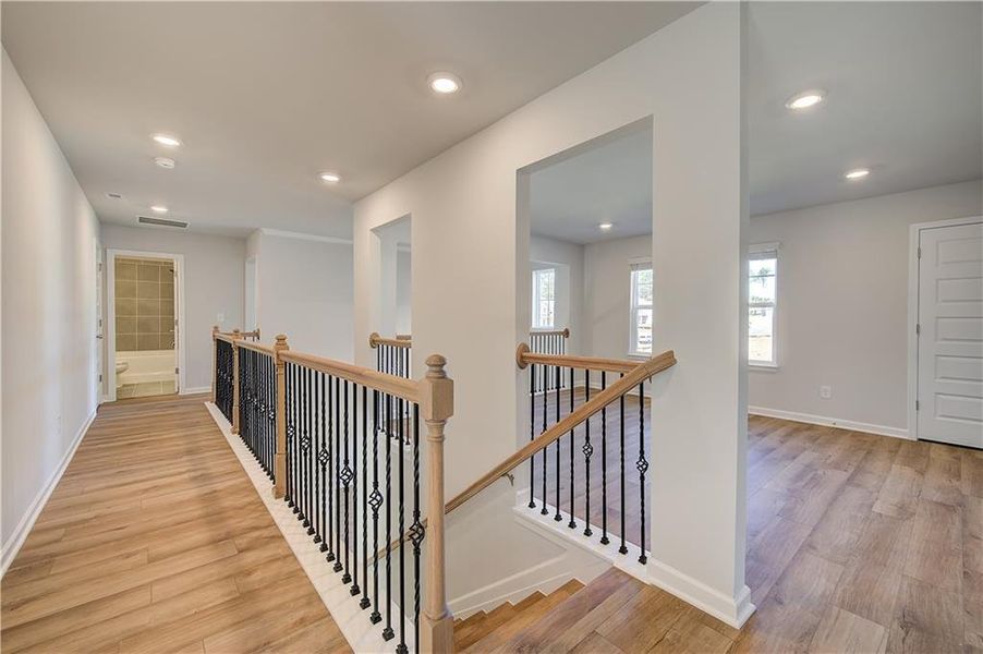 Spacious, unfurnished interior of a new home in Riverbend Overlook, Fayetteville (Image 24).