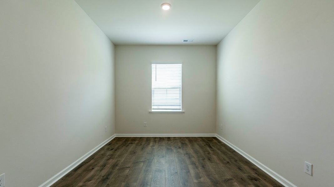 Spacious, unfurnished interior of a new home in The Landing at Summerhaven, Mebane (Image 10).
