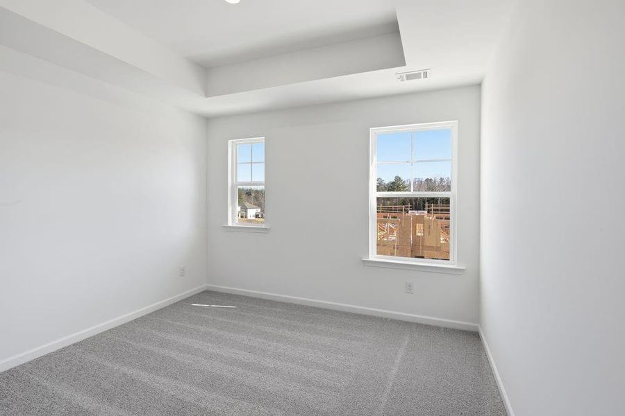 Spacious, unfurnished interior of a new home in Auburn Glen, Dacula (Image 14).