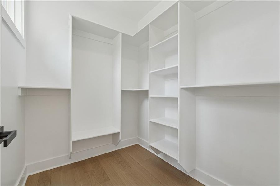 Image 33 of a home in .