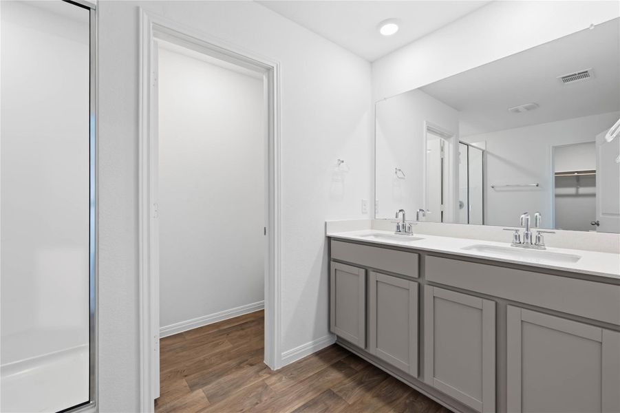 Enjoy your own private dual vanity ensuite bath with a private toilet and walk-in closet. Enjoy your own private dual vanity ensuite bath with a private toilet and walk-in closet.