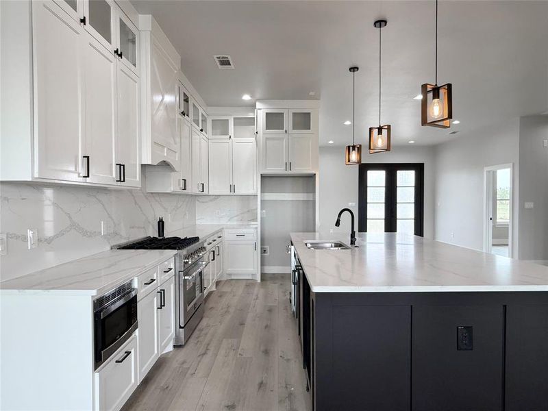 Furnished interior view inside a new home in , Royse City (Image 9). Furnished interior view inside a new home in , Royse City (Image 9).