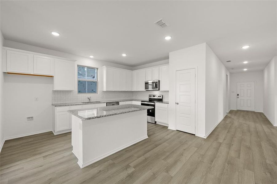 3124 Harmony Kitchen2