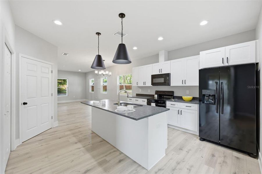 Furnished interior view inside a new home in , Plant City (Image 6).