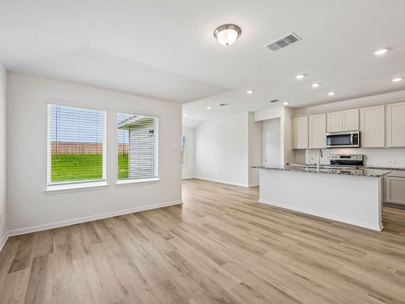 Photo is not of the actual home, but is an inspirational photo of builder’s model home and may depict options, furnishings, and/or decorator features that are not included Photo is not of the actual home, but is an inspirational photo of builder’s model home and may depict options, furnishings, and/or decorator features that are not included