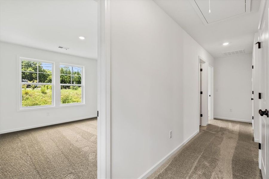 Spacious, unfurnished interior of a new home in Brownstone Park, Easley (Image 15). Spacious, unfurnished interior of a new home in Brownstone Park, Easley (Image 15).