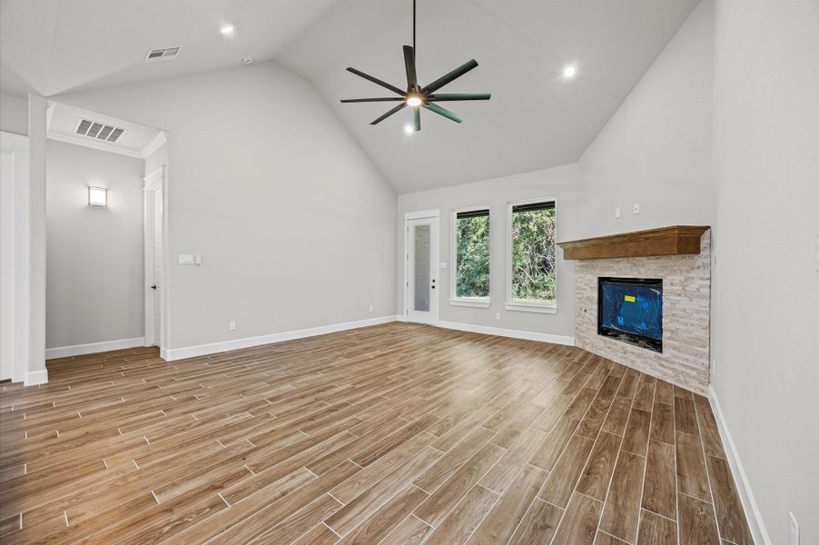 Spacious, unfurnished interior of a new home in , Montgomery (Image 17). Spacious, unfurnished interior of a new home in , Montgomery (Image 17).