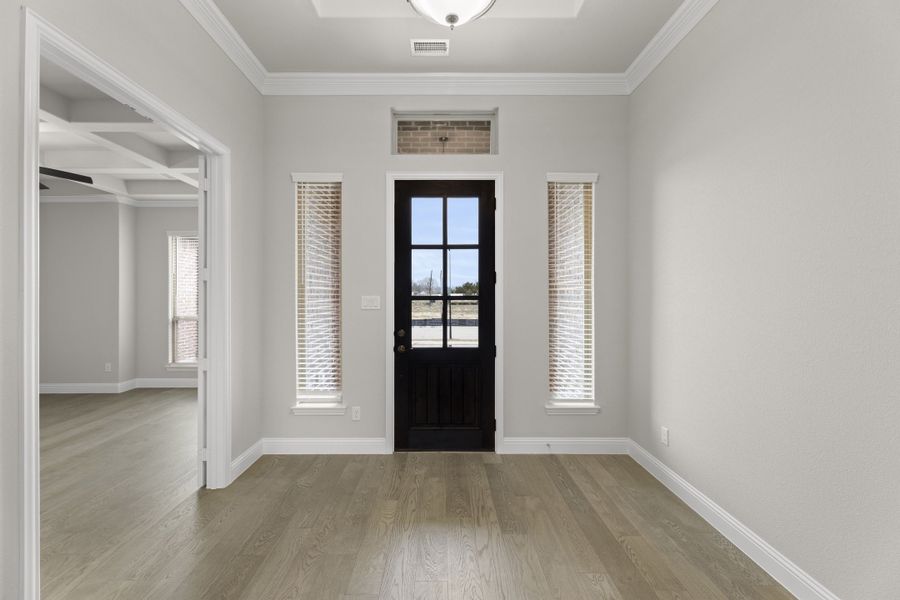 Representative unfurnished interior of a home built from the Carlow by Windsor Homes in Ridge Pointe Estates, McLendon-Chisholm (Image 17).
