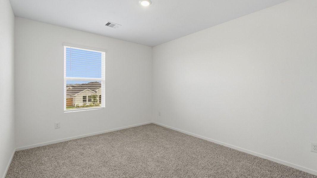 Representative unfurnished interior of a home built from the Perry by D.R. Horton in Cypress Green, Hockley (Image 21).