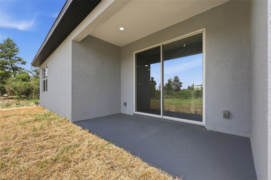 Exterior details and patio area of a home in , Kissimmee (Image 22).