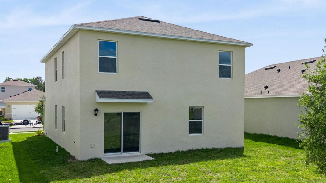 Representative exterior details of a home built from the Robie by D.R. Horton in Kindred, Kissimmee (Image 2).