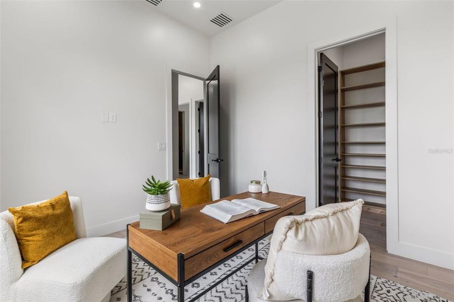 Furnished interior view inside a new home in , Winter Park (Image 59).